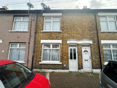 Property Image for 77 Unity Street, Sheerness, Kent