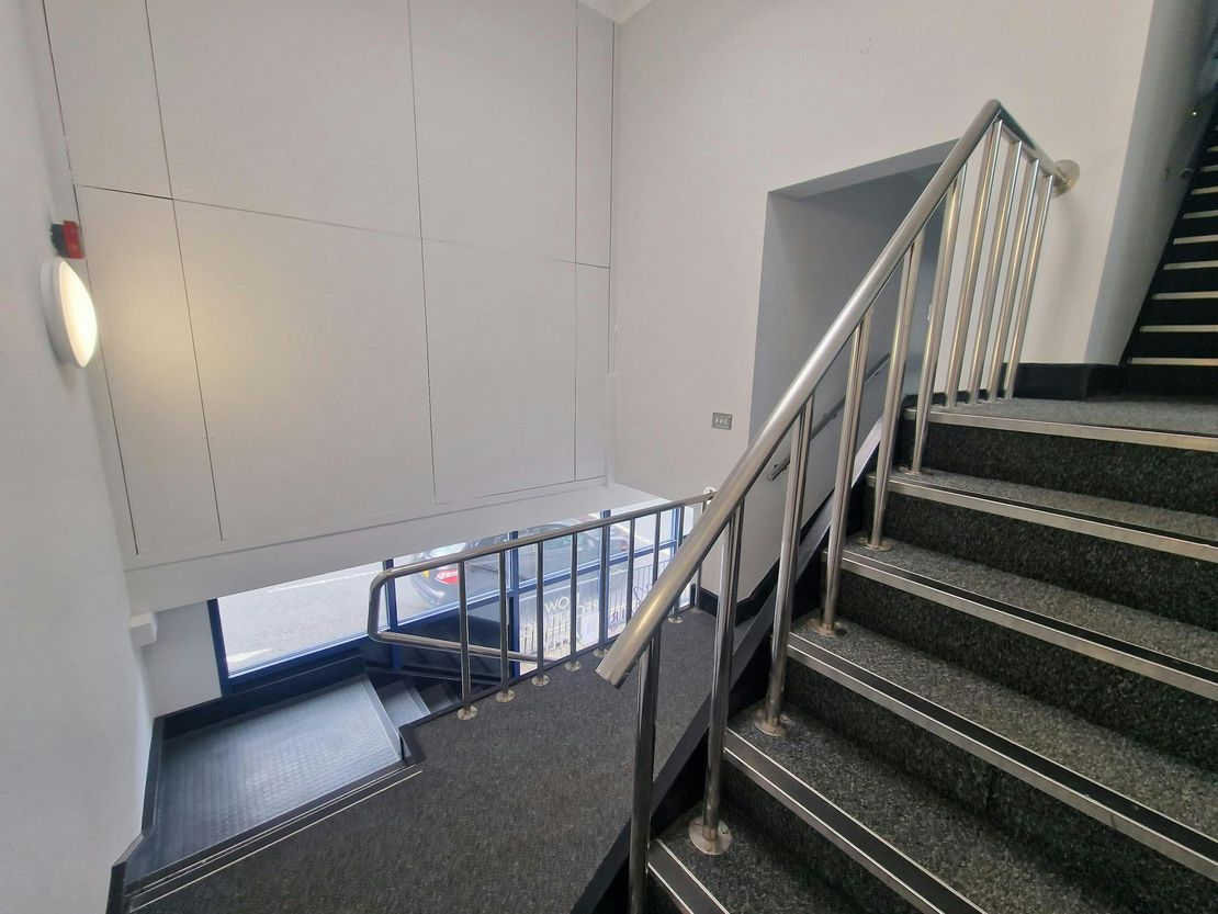 1st & 2nd Floors 35 Winchester Street, Basingstoke, RG21 7EE