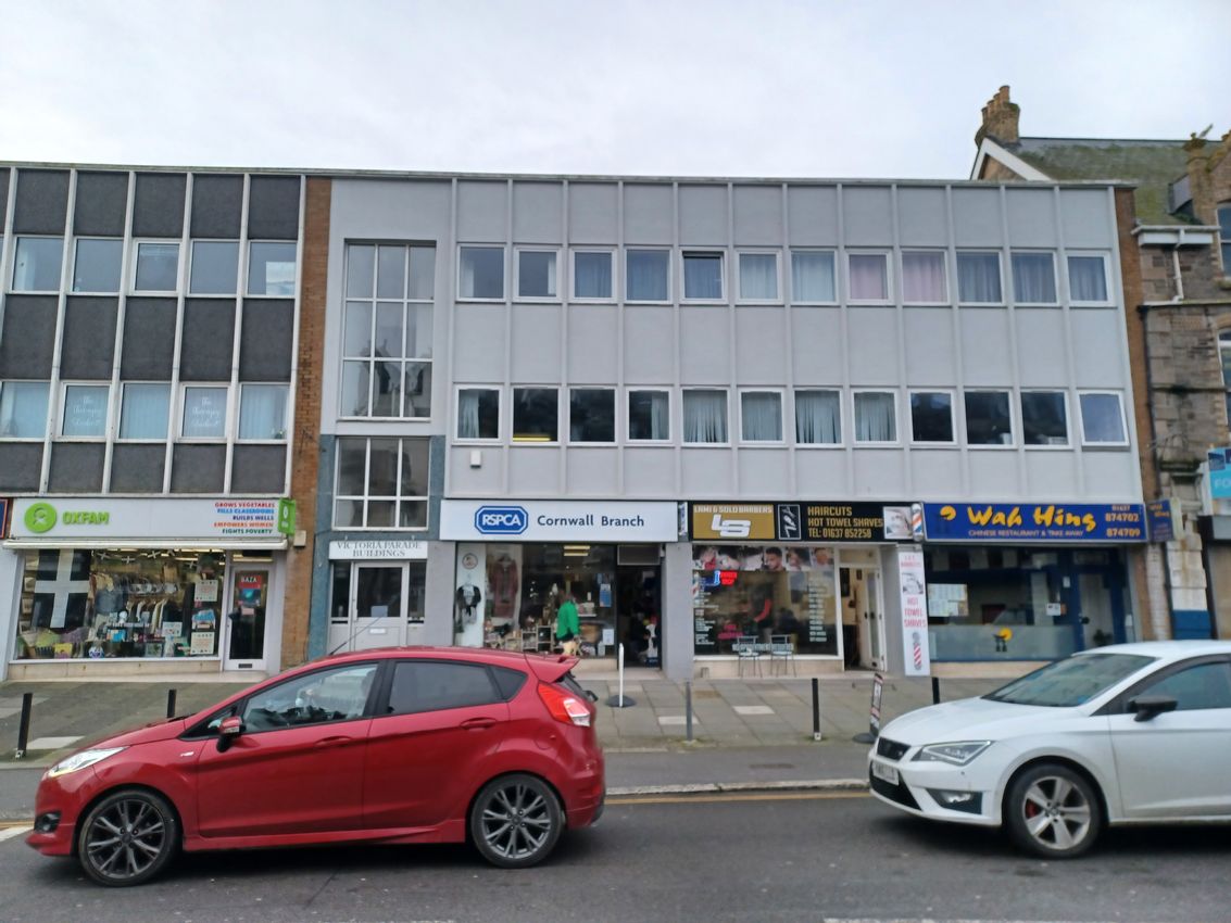 First Floor Offices, Victoria Parade Buildings, 62-66 East Street, Newquay, Cornwall, TR7 1BG