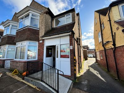 Property Image for 60 Northern Road, Portsmouth, Hampshire, PO6 3DX