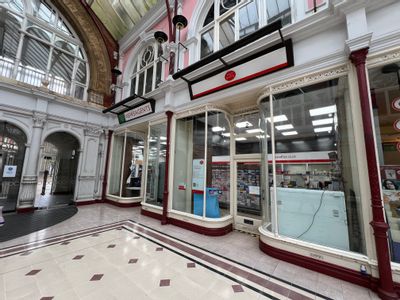 Property Image for 1-2 Royal Arcade, Bournemouth, Dorset, BH1 4BT