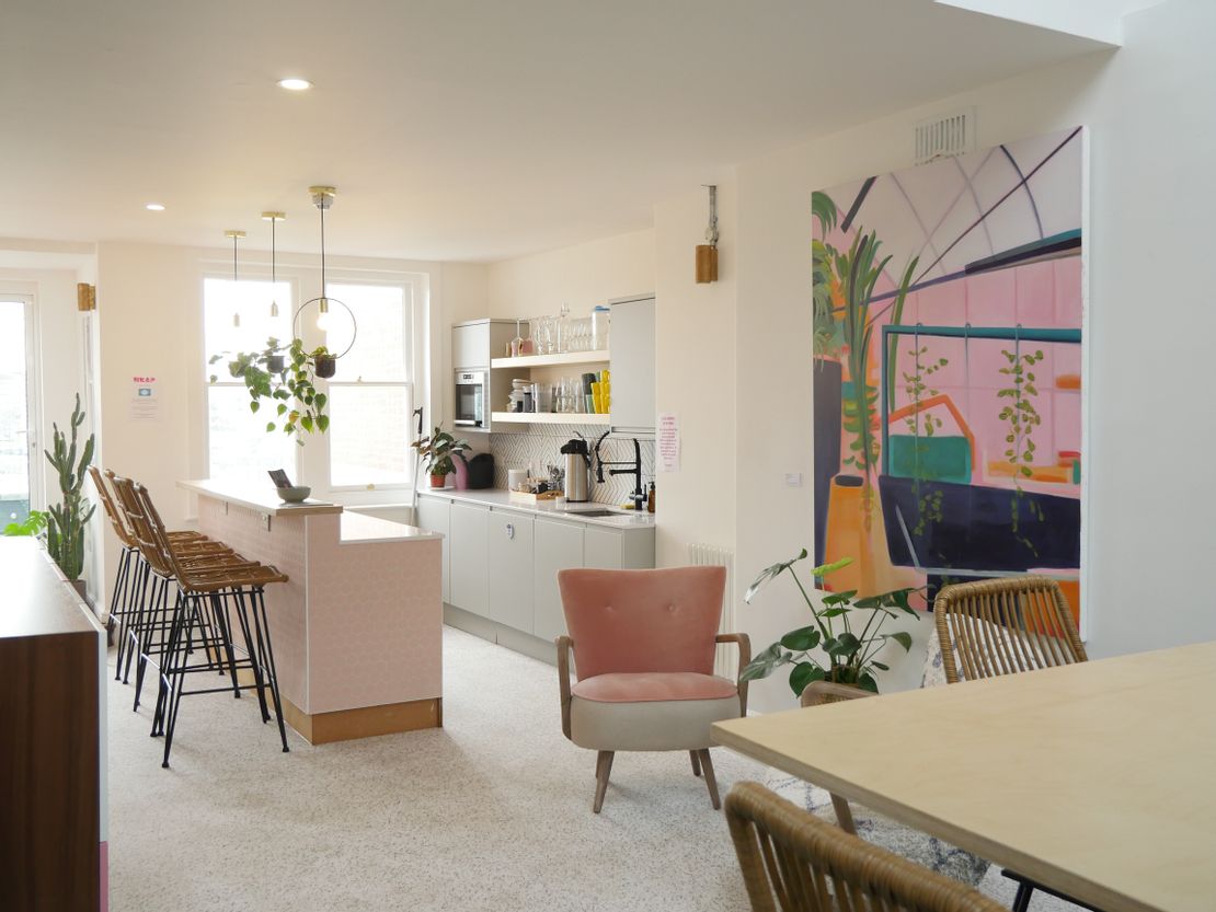 83 Queens Road, Brighton, East Sussex, BN1 3XE