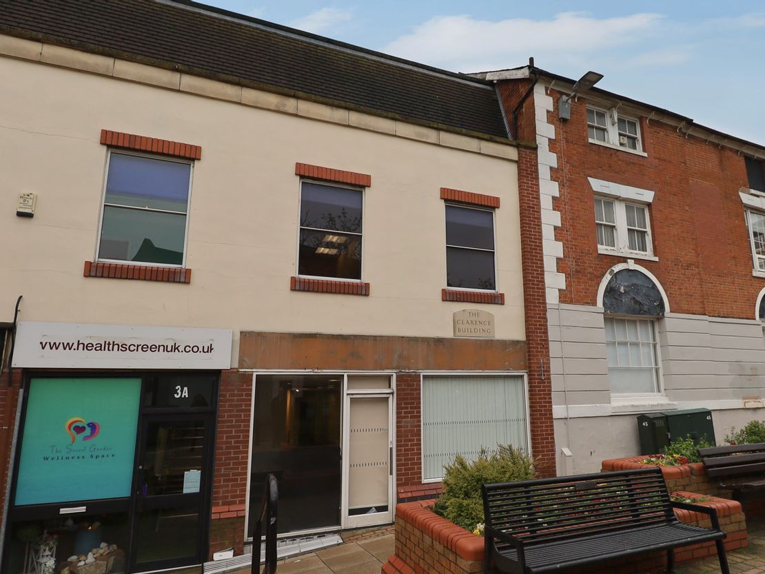 Unit 4, Market Place, Hinckley, Leicestershire, LE10 1NR