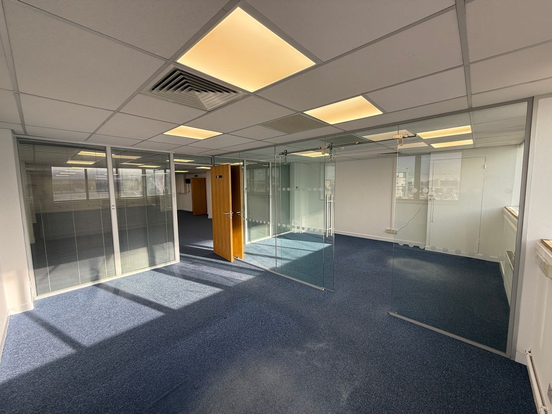 D11 Lakeside Park, Neptune Close, Medway City Estate, Rochester, Kent, ME2 4LT