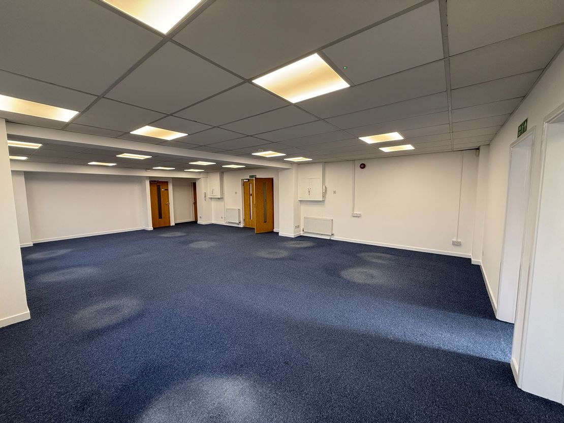 D11 Lakeside Park, Neptune Close, Medway City Estate, Rochester, Kent, ME2 4LT