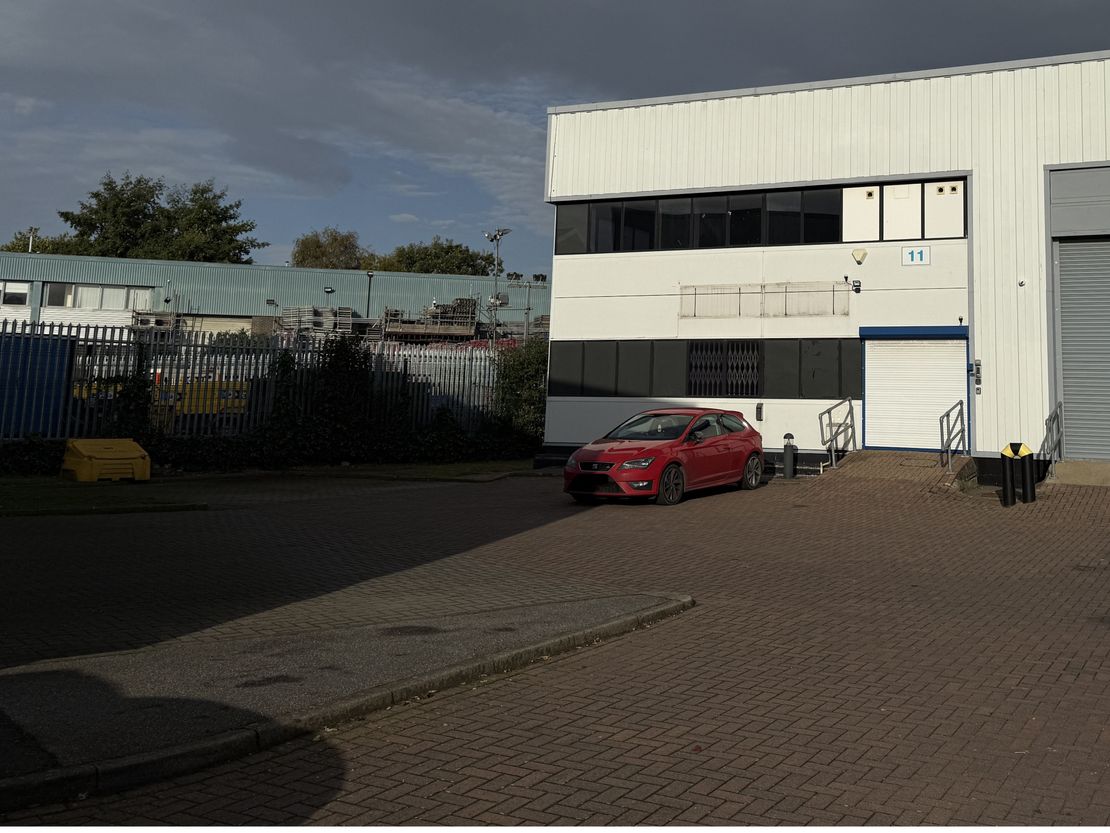 D11 Lakeside Park, Neptune Close, Medway City Estate, Rochester, Kent, ME2 4LT