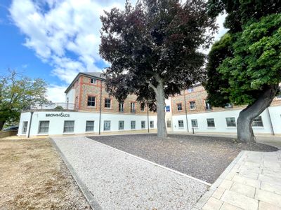 Property Image for Linden Square, 146 Kings Road, Bury St. Edmunds, Suffolk, IP33 3DJ
