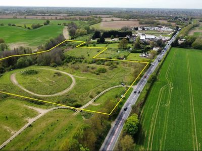 Property Image for Land Lying to the South of Coggeshall Road, Braintree, Essex, CM77 8AE