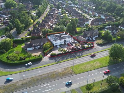 Property Image for Room 2 At 5 Greenfield Lane, A41 M53, Chester, Cheshire, CH2 2PA