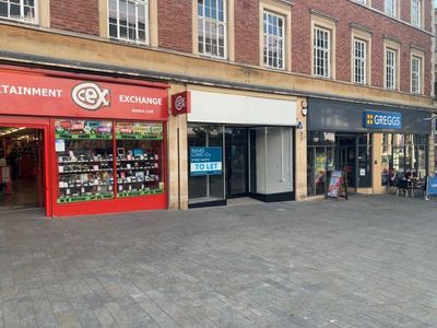 Property Image for 2, St Peter at Arches, High Street, Lincoln, Lincolnshire, LN2 1AJ
