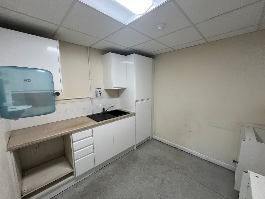 Unit 2, GIDC, Gatwick Road, Crawley, West Sussex, RH10 9RX