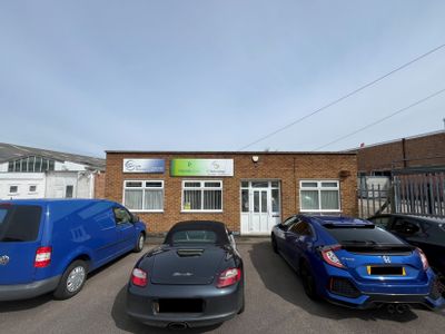 Property Image for 18, Bakewell Road, Loughborough, Leicestershire, LE11 5QY