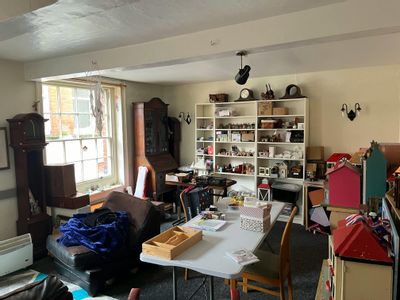 Property Image for 1 Irongate, Chesterfield, S40 1PT