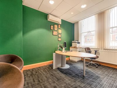 Property Image for 19, High Street, Evesham