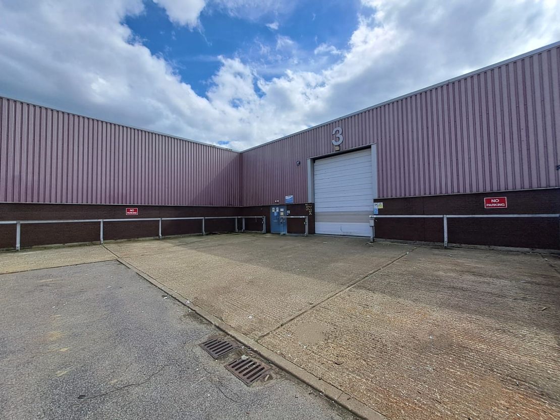 Unit 3, Denbigh Hall, Milton Keynes, Buckinghamshire, MK3 7QT