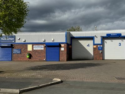 Property Image for Unit 4 Thornes Trading Estate, Wakefield, West Yorkshire, WF1 5QN