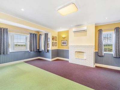 Property Image for Swineshead Bridge, Boston
