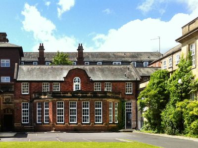 Property Image for Fenham Hall Studios Laboratories, Fenham Hall Drive, Newcastle Upon Tyne, Tyne and Wear, NE4 9YL