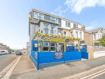 Property Image for Mordon Lodge, 134 Mount Wise, Newquay, Cornwall, TR7 1QP