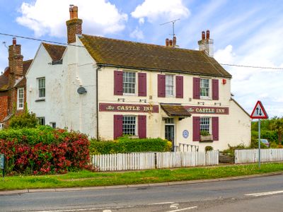 Property Image for The Castle Inn, London Road, Hickstead, RH17 5LZ