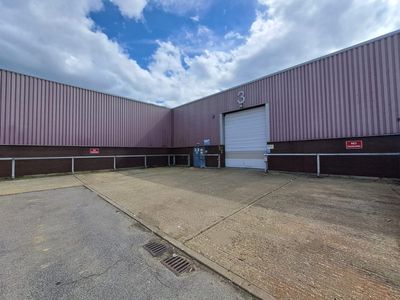 Property Image for 3 Denbigh Hall, Bletchley, Milton Keynes, South East, MK3 7QT