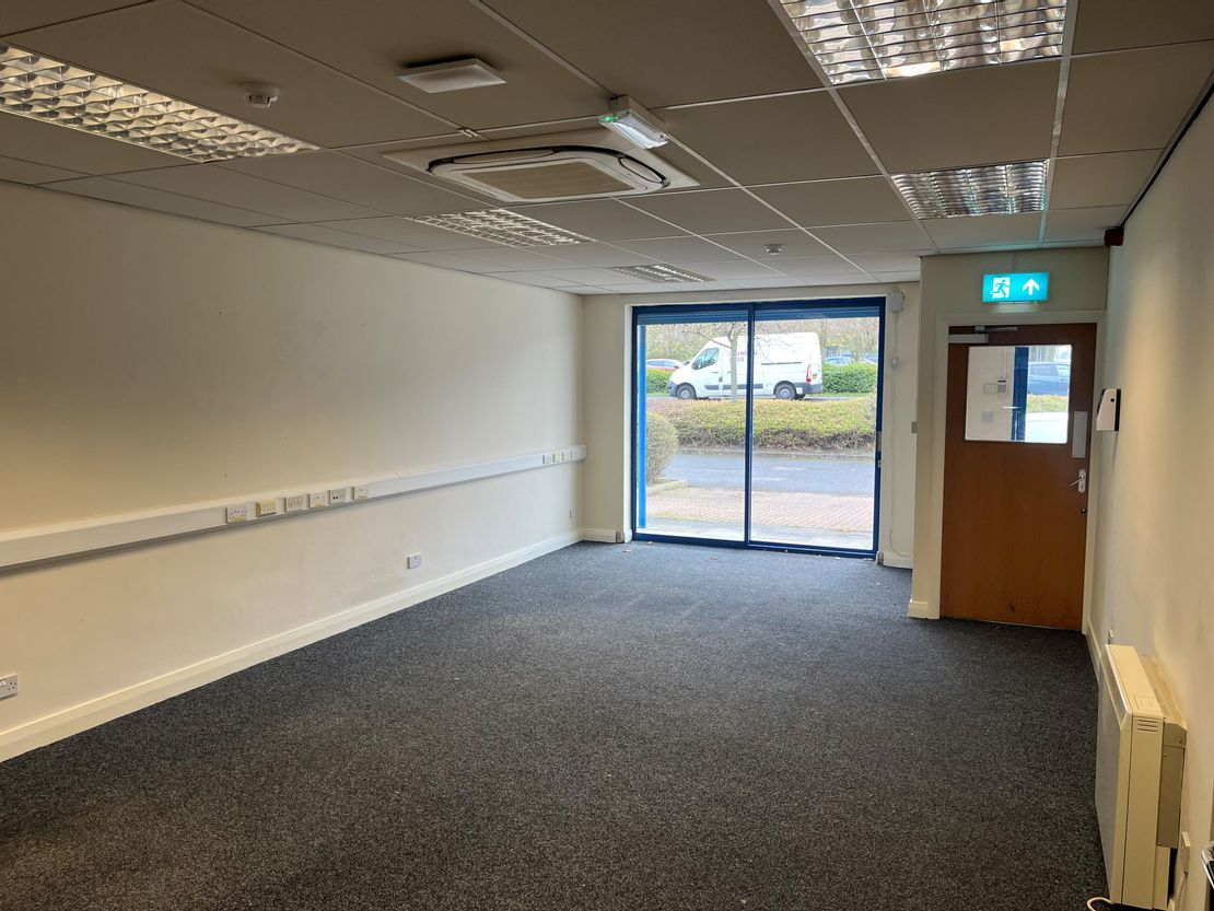 Unit J34, The Avenues, Eleventh Avenue North, Team Valley Trading Estate, Gateshead, Tyne and Wear, NE11 0NJ