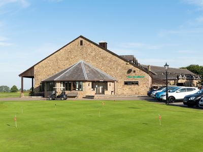 Property Image for Garstang Country Hotel, Wedding Venue & Golf Centre, Bowgreave Drive, Garstang, Preston, Lancashire, PR3 1YE
