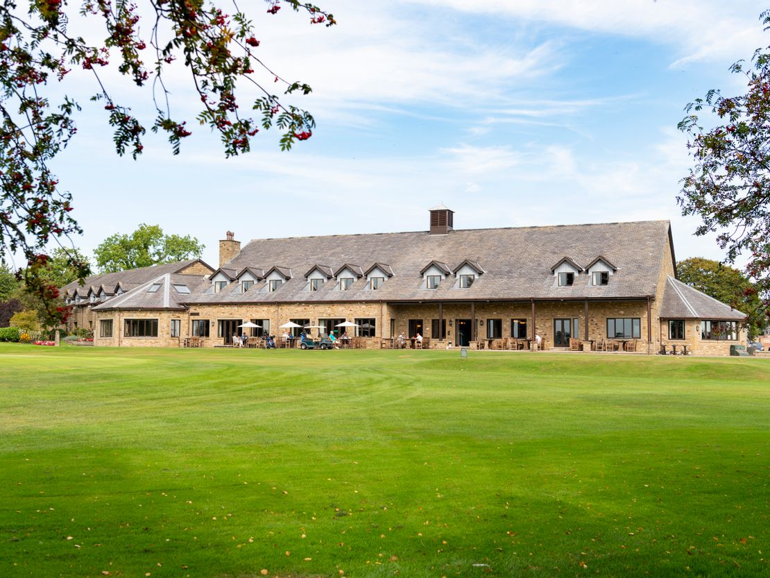 Garstang Country Hotel, Wedding Venue & Golf Centre, Bowgreave Drive, Garstang, Preston, Lancashire, PR3 1YE