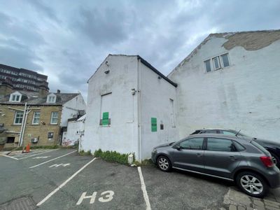 Property Image for The Cottage, Beast Market, Huddersfield
