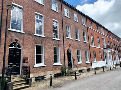 Property Image for Suite 12 8-10 South Parade, Wakefield, West Yorkshire, WF1 1LR