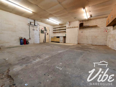 Property Image for unit 5, 16 Manchester Rd, Linthwaite, Huddersfield HD7 5QQ