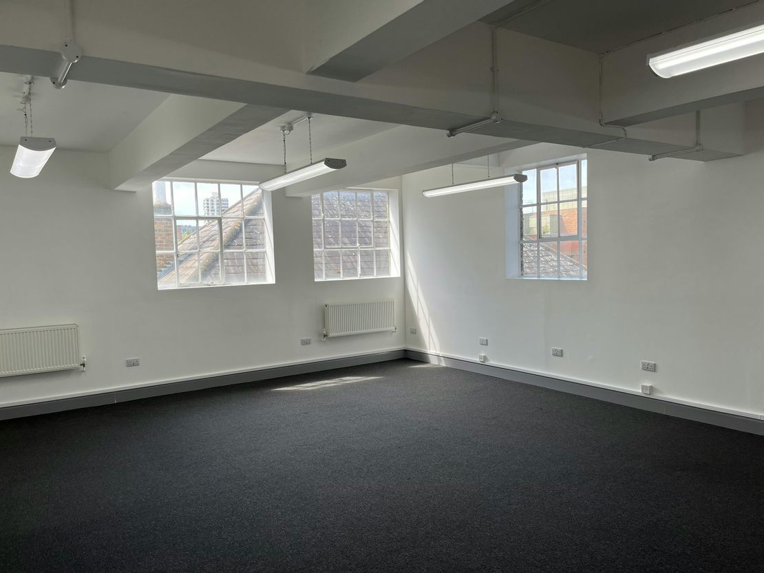 Camberwell Business Centre, 99-103 Lomond Grove, London, SE5 7HN