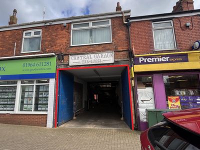 Property Image for Central Garage, Queen Street, Withernsea, East Riding Of Yorkshire, HU19 2JR