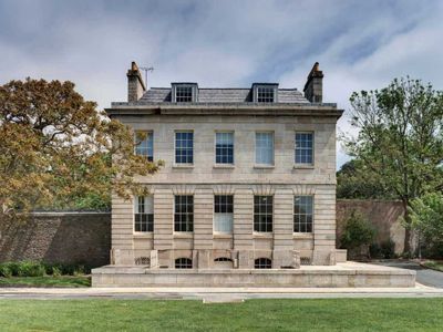 Property Image for Suite 1 Residence 2, Royal William Yard, Plymouth, Devon, PL1 3RP