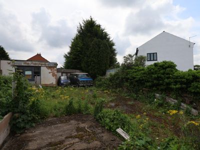 Property Image for 42 & 42A Mill Hill Road, Hinckley, Leicestershire, LE10 0AX