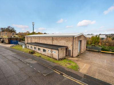 Property Image for Unit A, Redlands, Coulsdon, Surrey, CR5 2HT