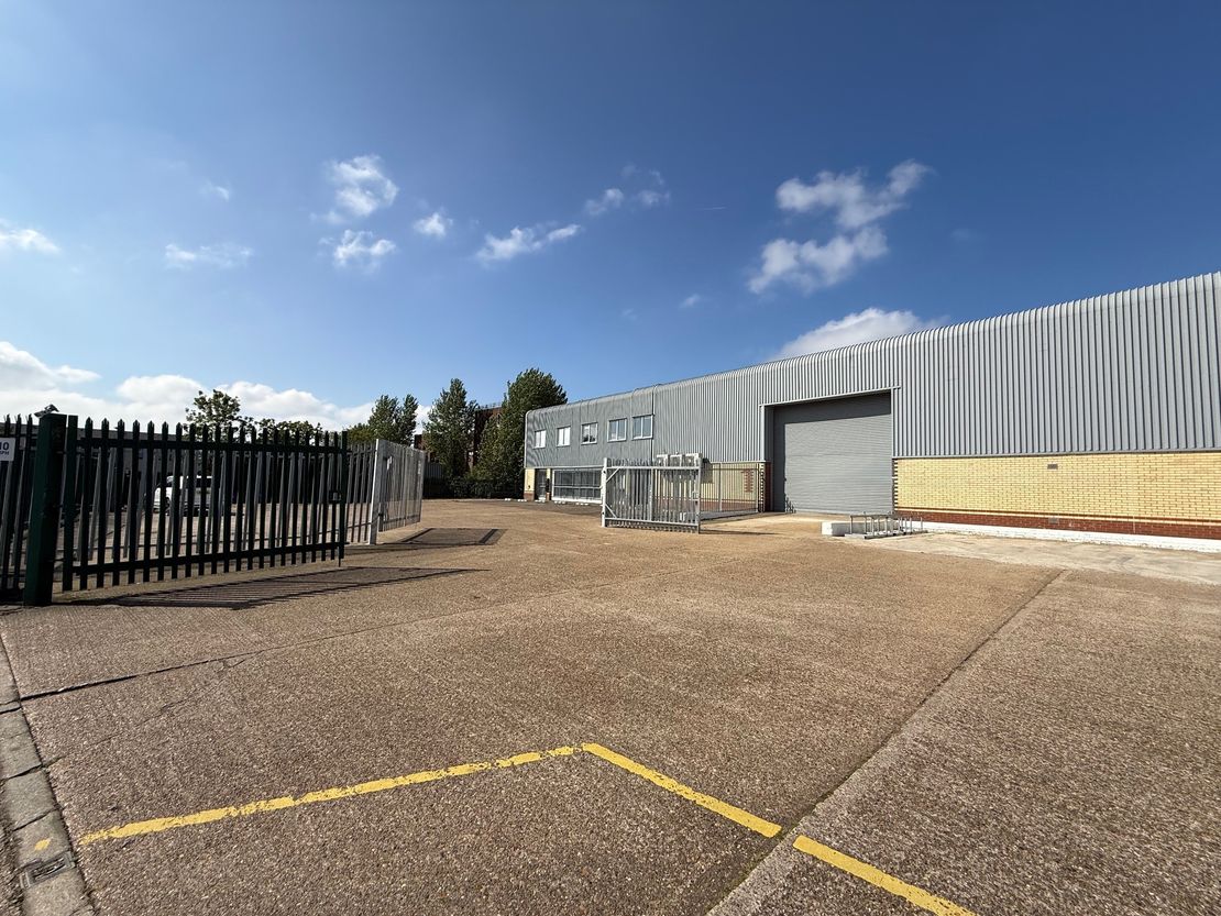 1 Church Trading Estate, Slade Green Road, Erith, Kent, DA8 2JA