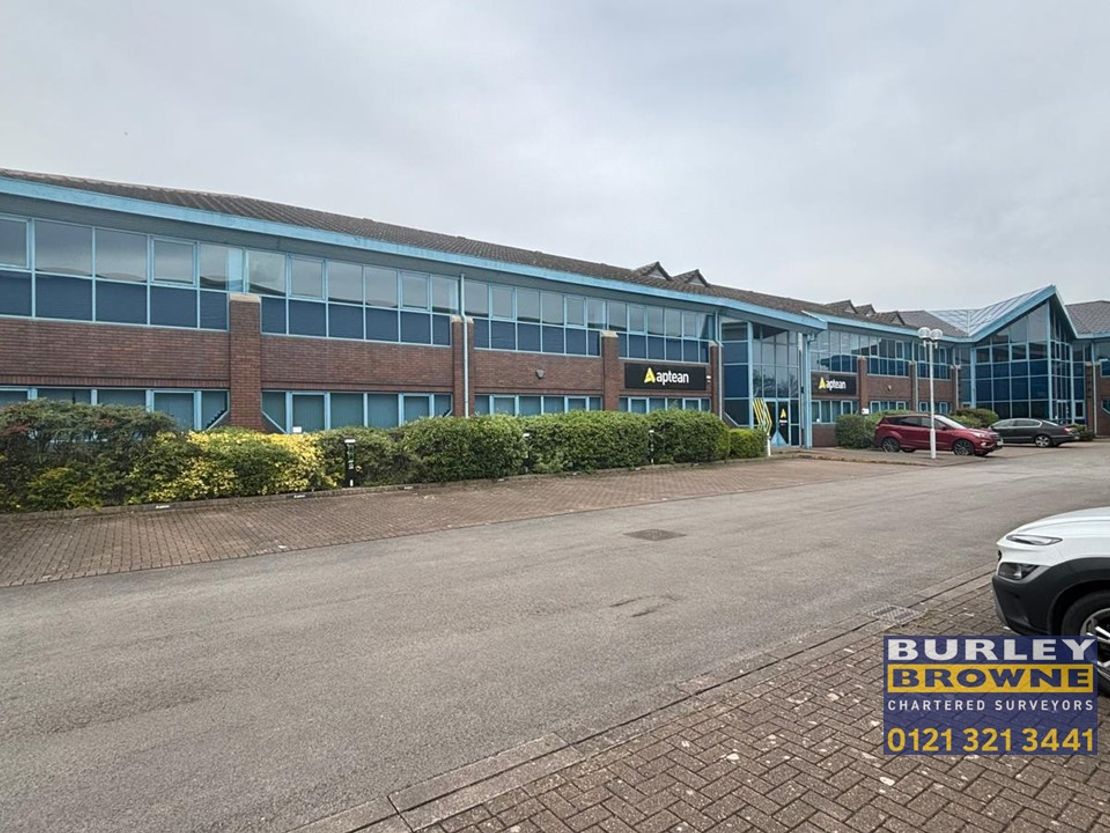 Lincoln House, Wellington Crescent, Fradley, Lichfield, WS13 8RZ
