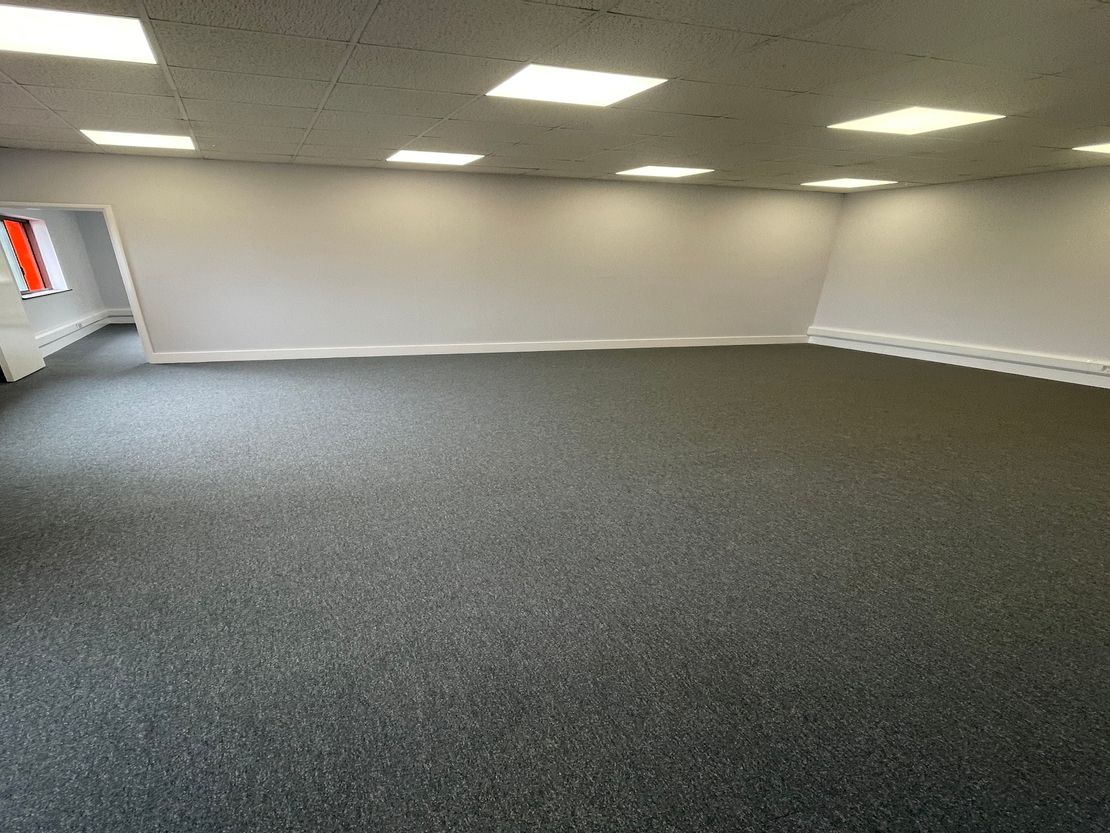 Unit 1 Eden Business Centre, South Stour Avenue, Ashford, Kent, TN23 7RS