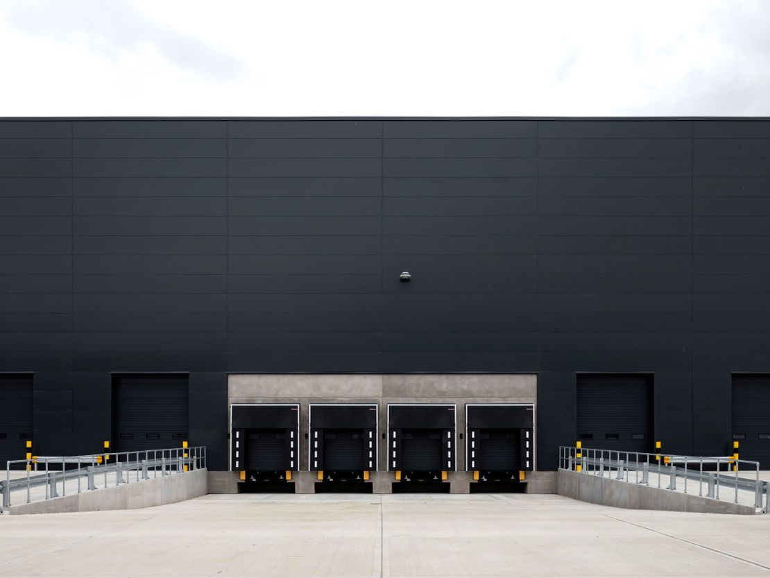 Unit 1, Momentum Logistics Park, Coldhabour Lane, Rainham, London, RM13 9BJ