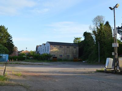 Property Image for New Street Depot, Warners, Great Dunmow, East Of England, CM6 1BT