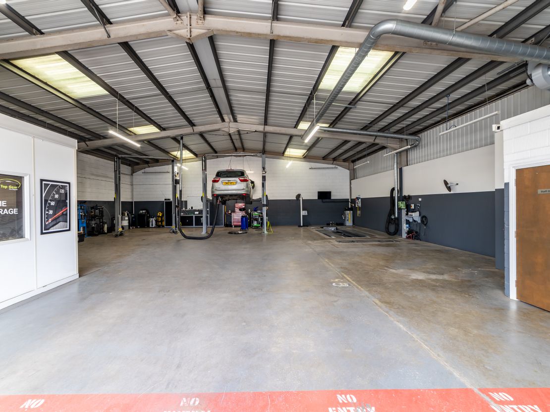 Limesquare Business Park, Alma Park Road, Grantham, Lincolnshire, NG31 9SN