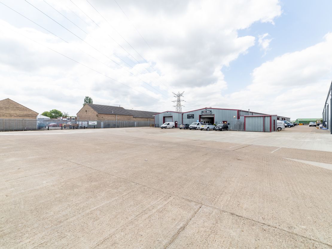Limesquare Business Park, Alma Park Road, Grantham, Lincolnshire, NG31 9SN