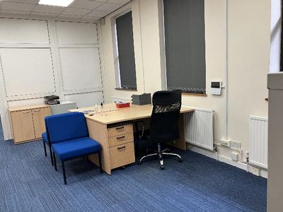 Property Image for 11 Wood Street, Wakefield, West Yorkshire, WF1 2EL