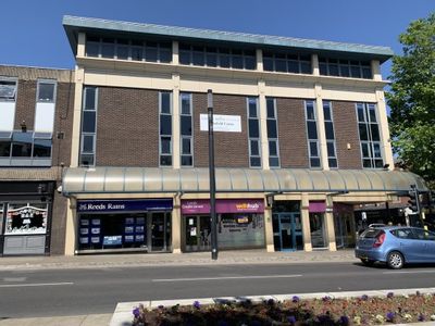Property Image for 2A Bull Ring, Wakefield, West Yorkshire, WF1 1HA