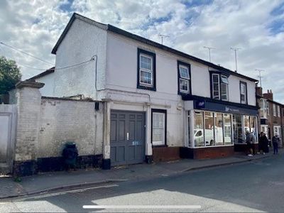 Property Image for 30- 32 High Street, Pewsey, Wiltshire, SN9 5AQ