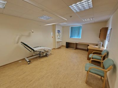 Property Image for 26-30 London Road, Cowplain, Waterlooville, PO8 8DL