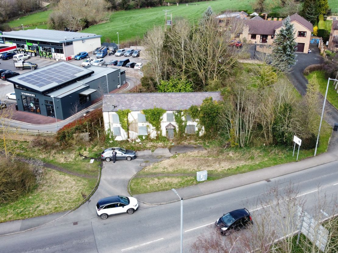 Former Travellers Rest, North Wales, Chester Road, Mold, Flintshire, CH7 1UE