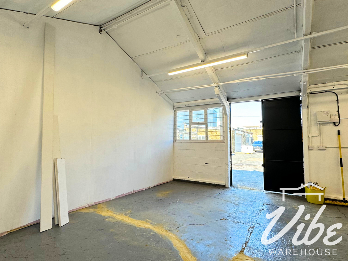 Submarine Cable Depot, Warspite Rd, London SE18 5NX