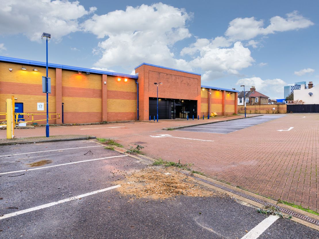 416 Ealing Rd, Wembley HA0 1JQ